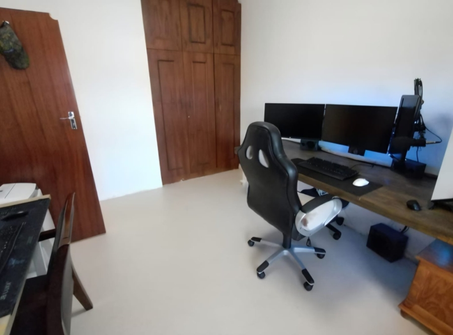 2 Bedroom Property for Sale in Ferreira Town Eastern Cape